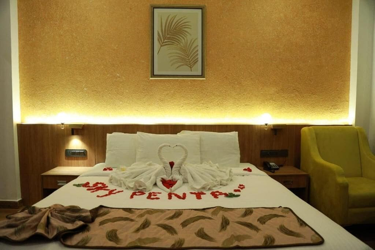 Room 3, SKY PENTA RESIDENCY, Kannur