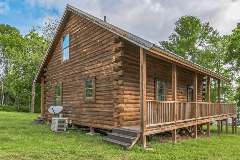 Exterior 2, Water's Edge RV Resort, Montgomery