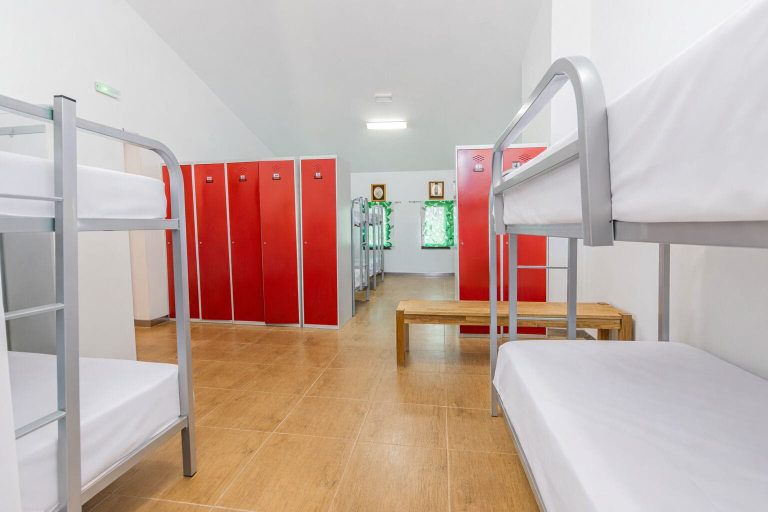 Room 4, Hostel el Castillo by CABANA Rentals, Zaragoza