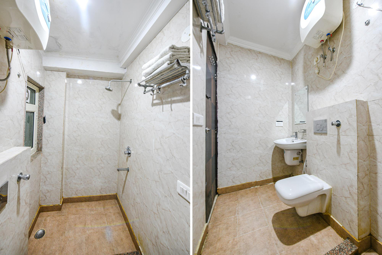 Bathroom, Fabhotel Palm Majestic, Delhi