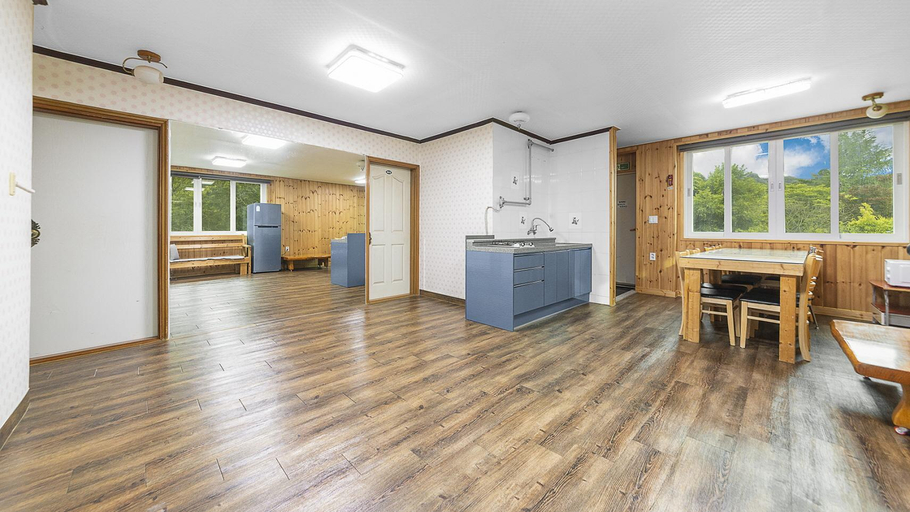 Others 5, Pocheon Aleumdaun Pension, Cheorwon