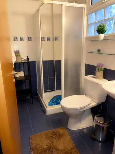 Bathroom 3, Larnaca Beach Apartment, Larnaca