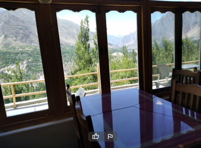 Food & Drinks 4, The Jade Palace, Hunza, Northern Areas