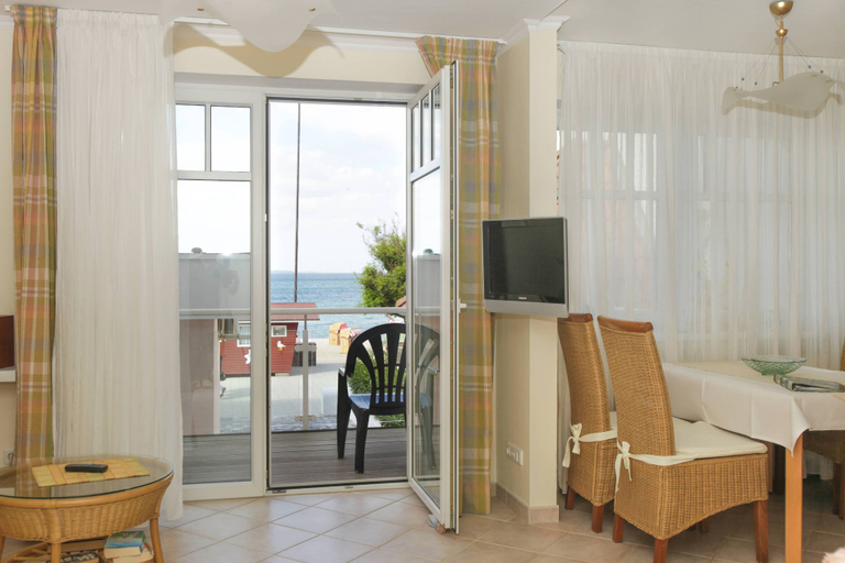 Living room 2, Strandhaus Brunhild, Ostholstein