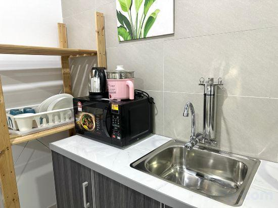 5, Setia Tri-Suite(3) by Homey Planet, Penang Island