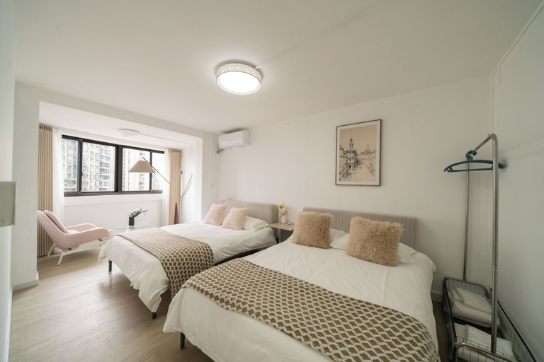 Room 3, Book and Bed-Nanjing West Road, Shanghai