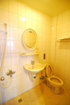 Bathroom, The Beauty of Basalt Hostel, Penghu