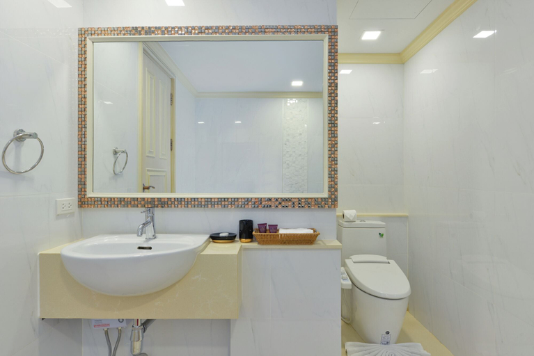 Bathroom 4, Syama Hana Executive Apartment Thonglor, Wattana