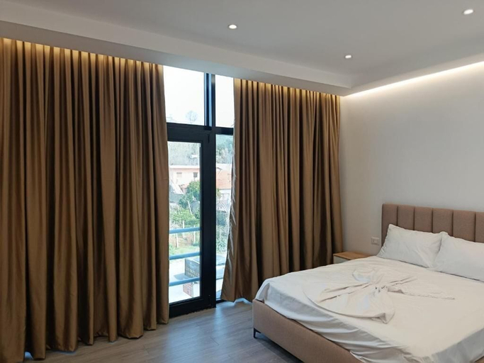 Room 3, Rezidenca Pahumi 2, Durrësit