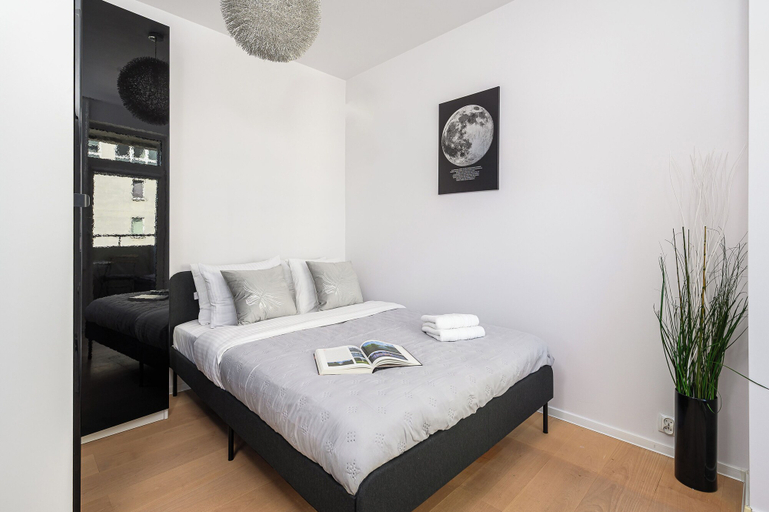 Room 5, Lumina Apart with parking in Warsaw, Warsaw