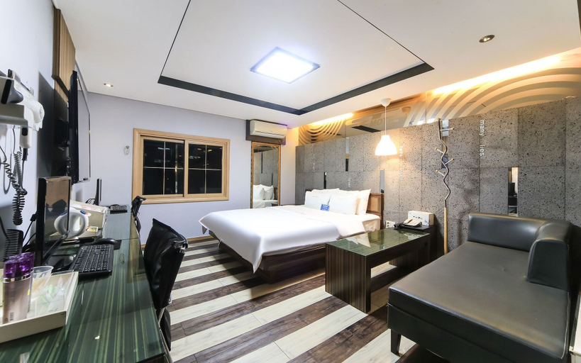 Others 5, Busan Goejeong GT, Saha