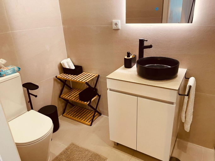 Bathroom 2, Casa da Avo Ilda - Near the Sea, Matosinhos