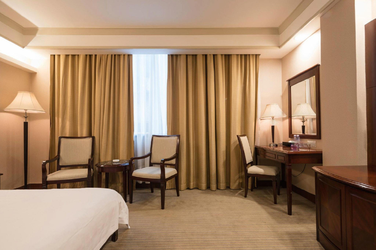 Bedroom 2, Zhonghua Hotel , Guangzhou