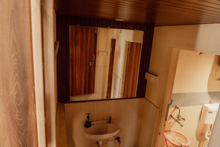 Bathroom 4, Wild Woods Tiger Resort , Nagpur