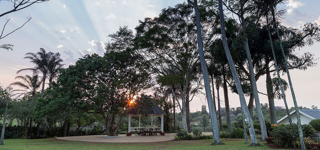 Exterior & Views, De Charmoy Estate Guest House, eThekwini