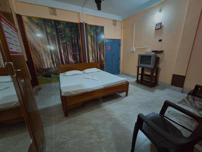 Bedroom 2, Aranya Darshan, Jalpaiguri
