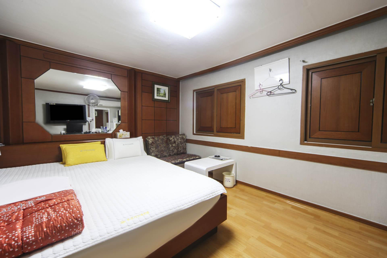 Bedroom 3, Changnyeong Bugok Gagopa, Changnyeong