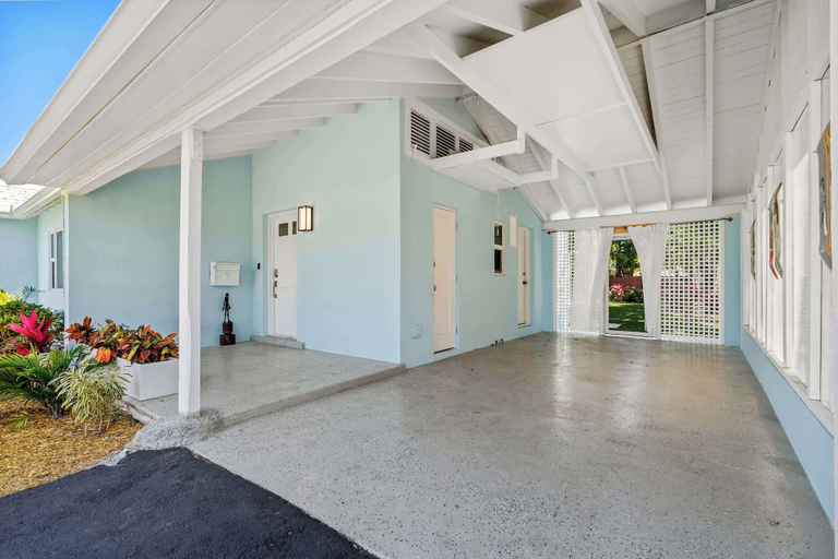 Exterior 2, Coastal Haven Ranch w/ Pool, Palm Beach