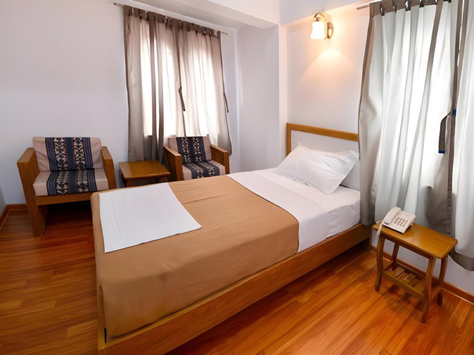 Others 5, Hotel Captain, Yangon