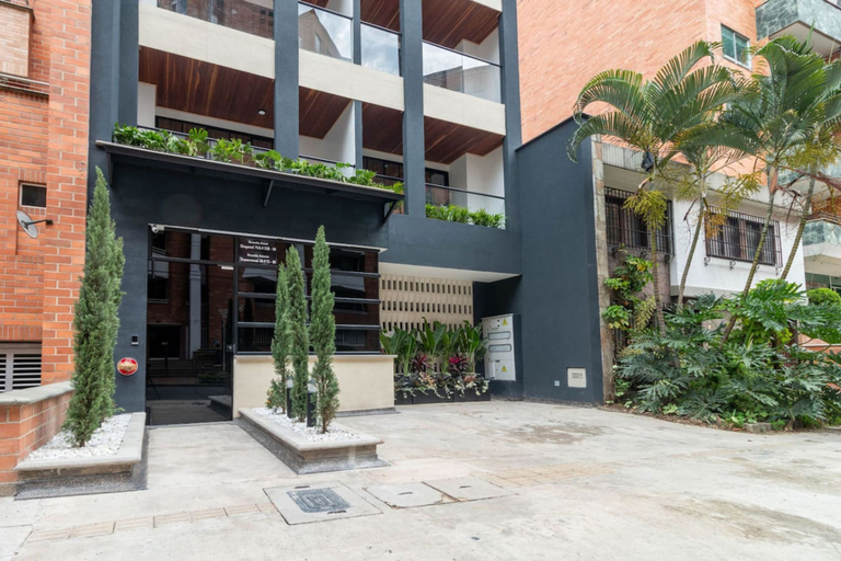 Room 5, Opera 404 in Medell n, Medellín