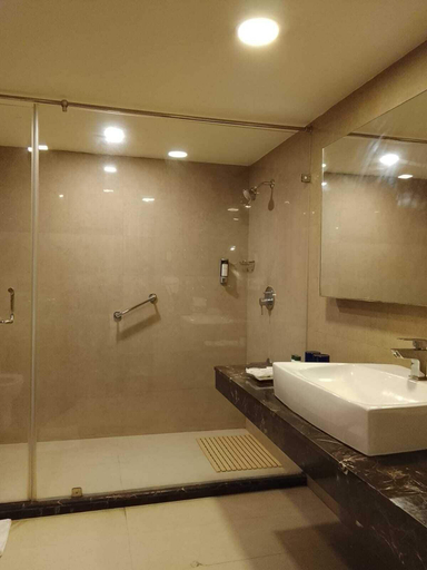 Bathroom 3, Fortune Murali Park, Vijayawada - Member ITC Hotels' Group, Krishna