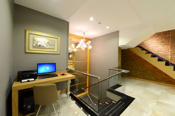 Others 3, Hotel Olimpiyat, Fatih