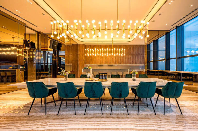 Food & Drinks, The MarQ Lanc. District 1, District 1