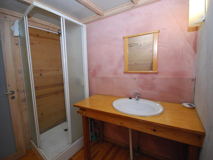 Bathroom 3, Farmhouse in Soudos with garden, Tomar