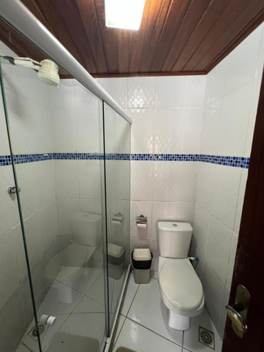 Bathroom 2, Casa Jaguar Buzios suites a 3 minutos da praia Geriba, Armação dos Búzios