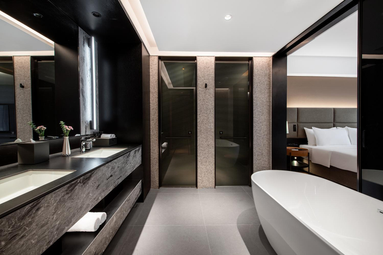 Bathroom 3, IntercityHotel Xi'an Dayan Pagoda By DH, Xi'an