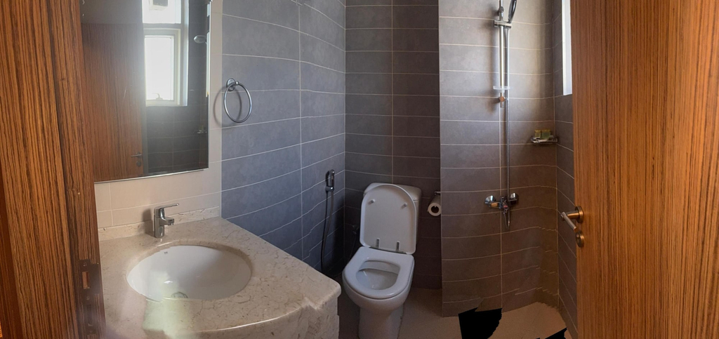 Bathroom 2, THE SAJ HOTEL APARTMENTS, Ras Al Khaimah