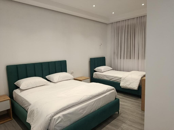 Room 4, Rezidenca Pahumi 2, Durrësit