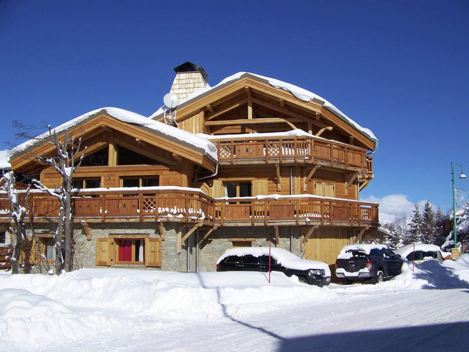 Primary image, Alpien Chalet w/ Sauna, Isère