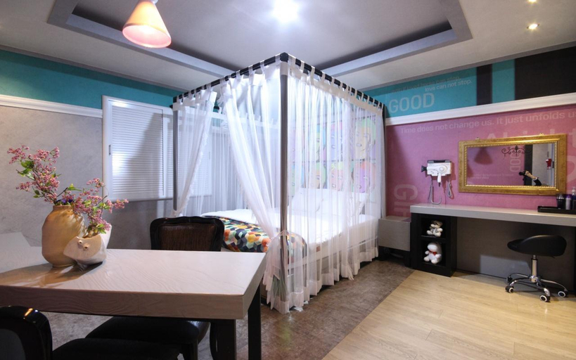 Bedroom 3, Gumi Wonpyeong-dong B and B, Gumi