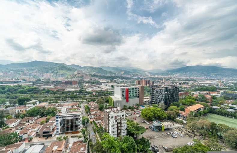 Others 4, Go Living Suites - 1317, Medellín