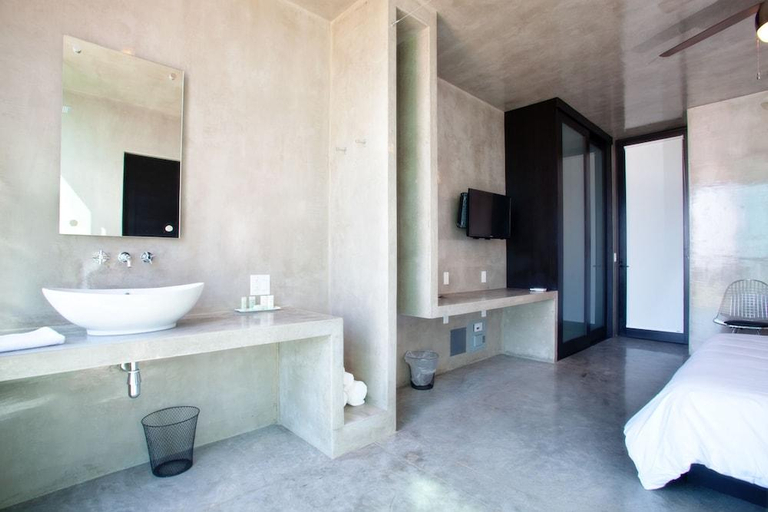 Bathroom 4, Vidasoul hotel, La Paz