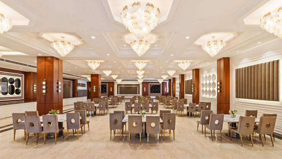 Banquet hall 4, Country Inn Dehradun, Dehradun