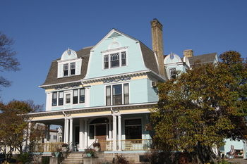Others 4, Christmas House Bed and Breakfast, Racine
