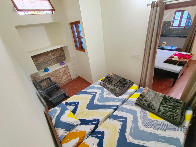 Bedroom 4, Alaknanda Homestay, Chamoli