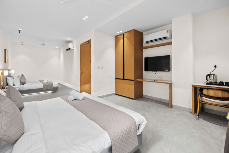 Room 4, Hotel Himalyan Ganga view, Garhwal