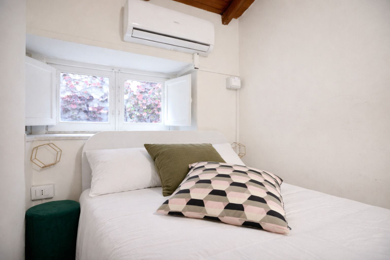 Room 3, Etnea Rooms, Catania