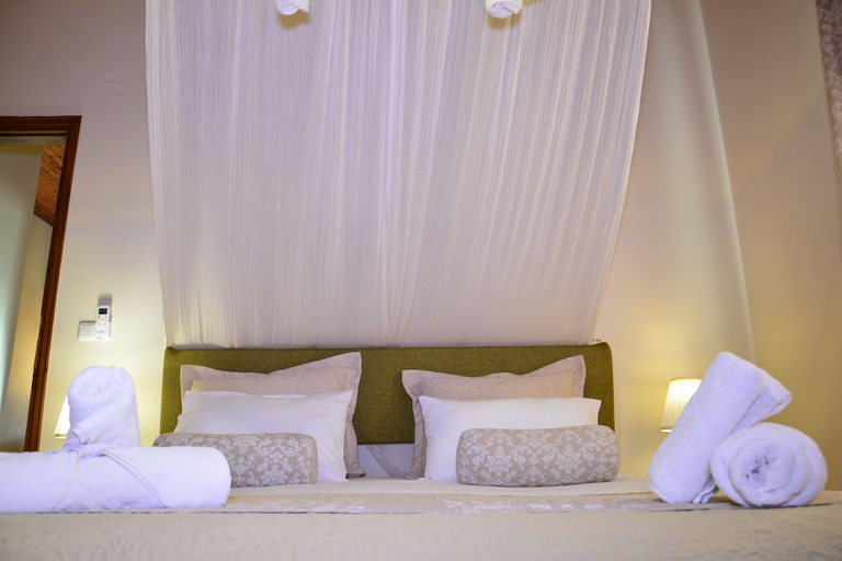 Bedroom 4, Elianthos Villa, Crete