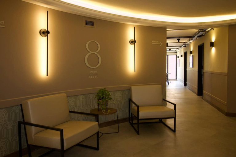 Room 4, Nutibara Express - 824, Medellín