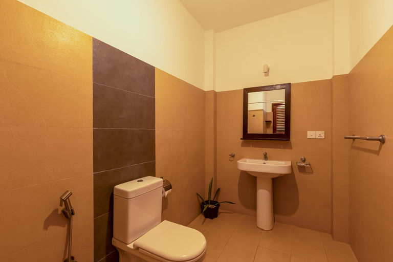 Bathroom 3, Wimals Resort, Habaraduwa
