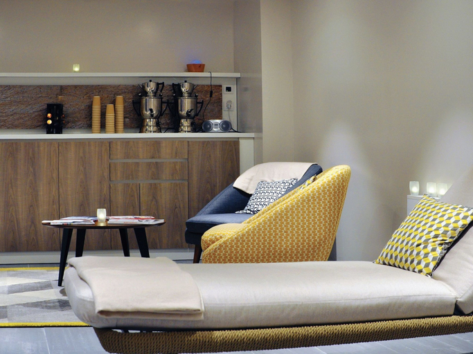 Others 2, Chic Chalet-Style Apartment, Haute-Savoie