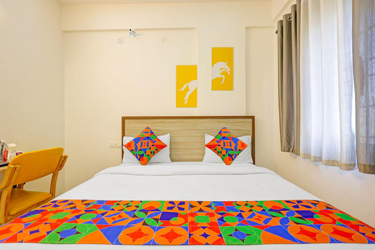 Bedroom 2, FabHotel Marella Grand Inn, Bangalore