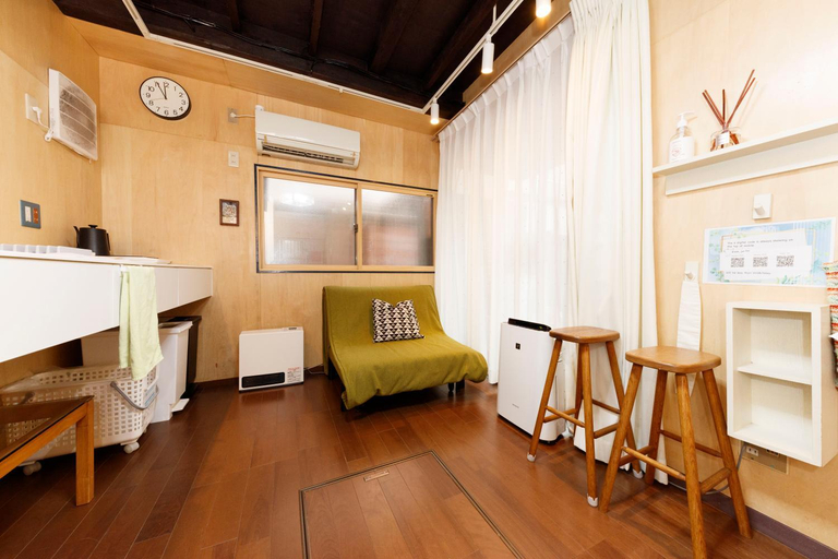 Bedroom 1, May Guest House, Ōta