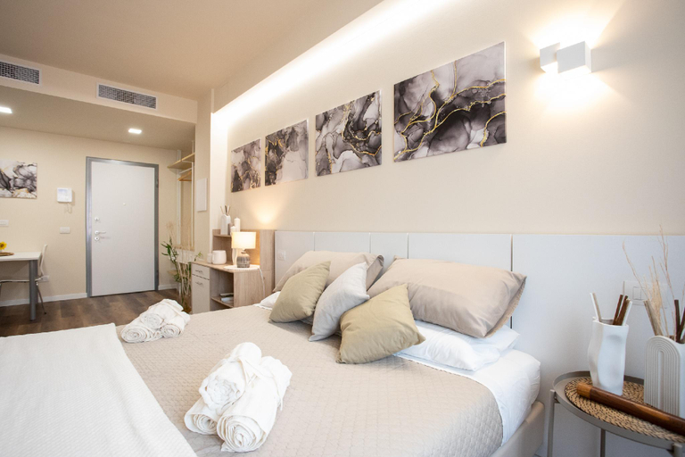 Bedroom 3, Palazzo Mazzini, Milano