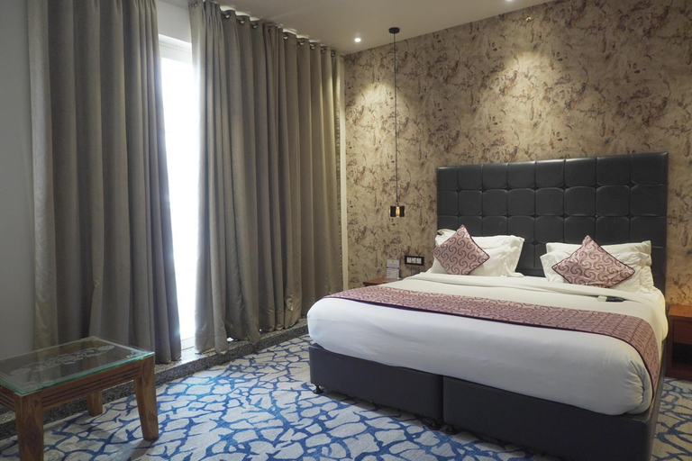 Bedroom 1, CENNET - The Boutique Hotel, Kaushambi