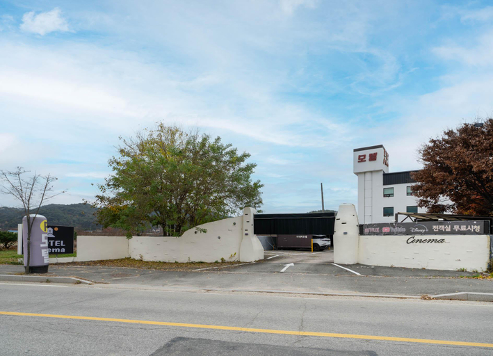 Exterior & Views 1, Chuncheon Cinema, Chuncheon